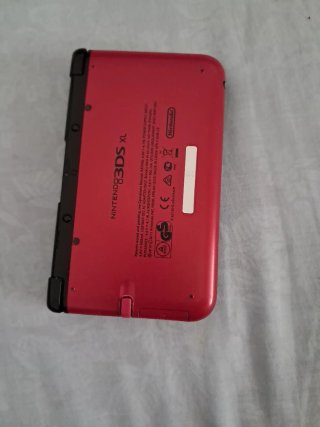 Nintendo 3DS XL Roja