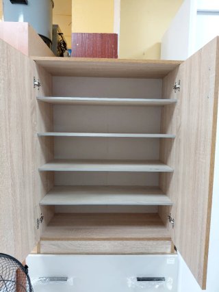 Zapatero de madera