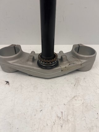 Tija inferior KTM Duke 125