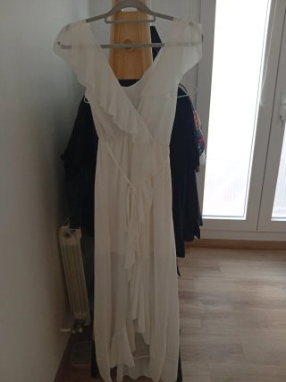Vestido blanco estilo ibicenco