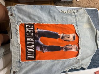 Chaqueta vaquera customizada Electric Youth