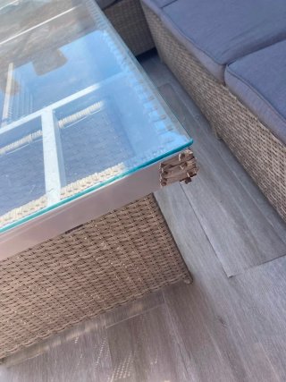 Sofá Rinconera y Mesa de Jardín