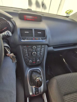 SIN ENTRADA! DIESEL Opel Meriva SÓLO 52000KM!