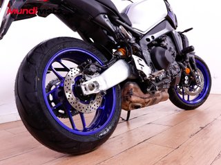 YAMAHA MT 09 SP