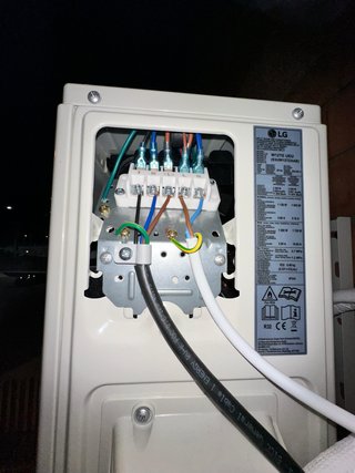 Mantenimiento y limpieza de aire acondicionado