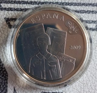 Cincuentin de Plata de Salvador Dali.No hago envío