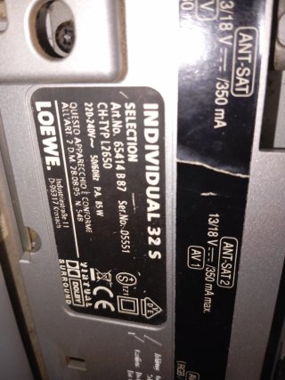 Televisor Loewe 32 Plata y Negro