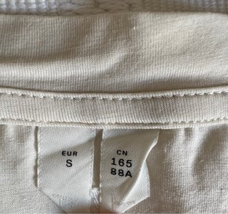 Camiseta manga larga licra beige Talla S. ARKET
