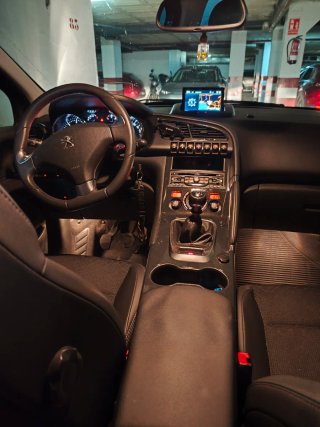 Peugeot 3008 2016