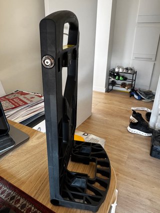 Soporte para bateria y bolsa pequeña de e-Brompton
