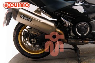 YAMAHA TMAX 560