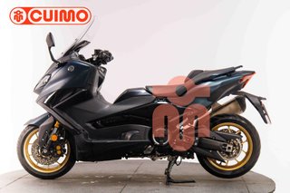 YAMAHA TMAX 560