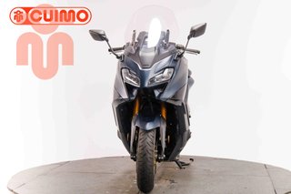 YAMAHA TMAX 560
