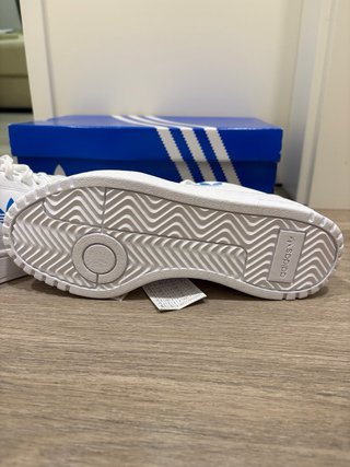 Adidas Bambas Blancas y Azules