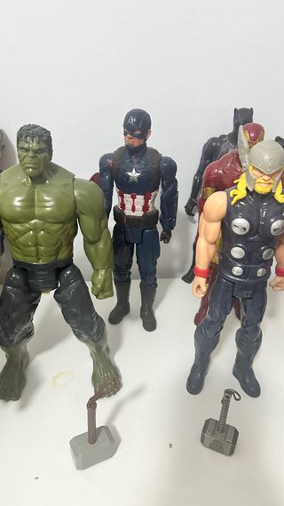 Figuras de Acción Superhéroes Marvel y DC