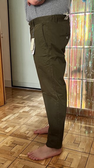 Pantalón verde oliva nuevo