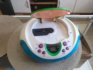 Radio CD infantil.