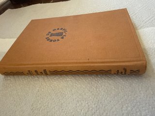 Libro Bajo la Torre de Marfil