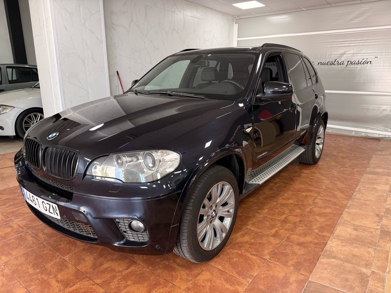 BMW X5 xDrive40d - foto 1
