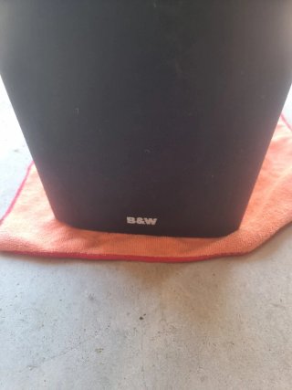 Altavoces Bowers & Wilkins Negros/Marrones