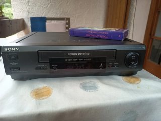 Reproductor VHS Sony Trilogic