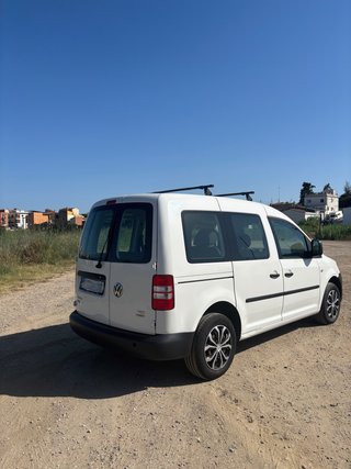 Volkswagen Caddy 2015