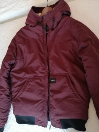Cazadora Pull&Bear Roja Talla M