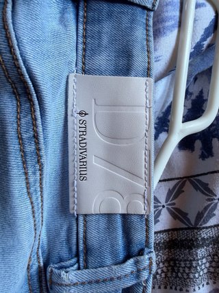 Pantalón campana azul Stradivarius Talla 34