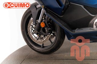 HONDA FORZA 750