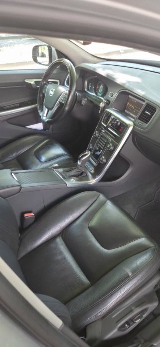 Volvo V60 2013