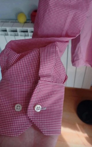 Lote 2 Camisas Formales Azul y Roja.