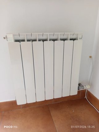 OFORTAAA 5 Radiadores Agua Metal Blancos