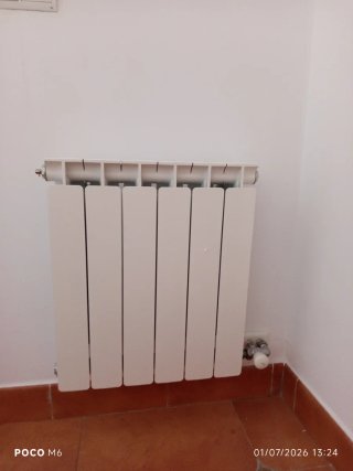 OFORTAAA 5 Radiadores Agua Metal Blancos