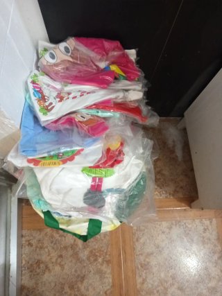 Camisetas nuevas de ni@
