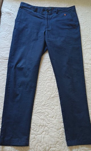 Pantalón Spagnolo Talla 44 + REGALO otro pantalón.