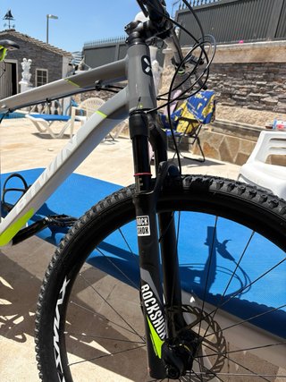 Bicicleta Rockrider 920