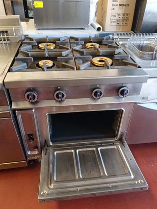 Cocina industrial a gas 4 fuegos con horno repagas