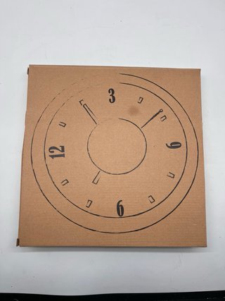 Reloj Redondo Negro y Plateado (29064)