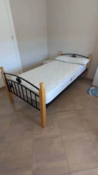 Cama individual 90cm incluido colchón