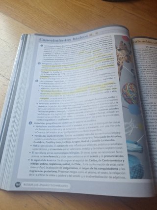 Lengua castellana y literatura II. Libro del es...