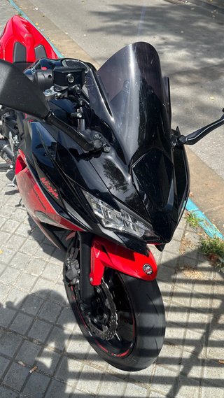 Kawasaki Ninja 650 40 Aniversario 2024