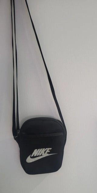Bandolera Nike Negra