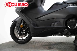 YAMAHA TMAX 560