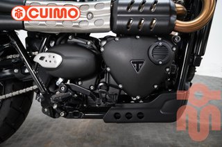TRIUMPH SCRAMBLER 900