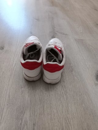Zapatillas Reebok Classic Blancas y Rojas