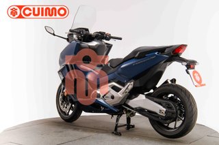 HONDA FORZA 750