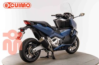 HONDA FORZA 750