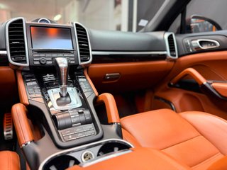 Porsche Cayenne 2016