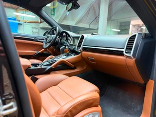 Porsche Cayenne 2016