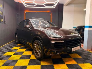 Porsche Cayenne 2016